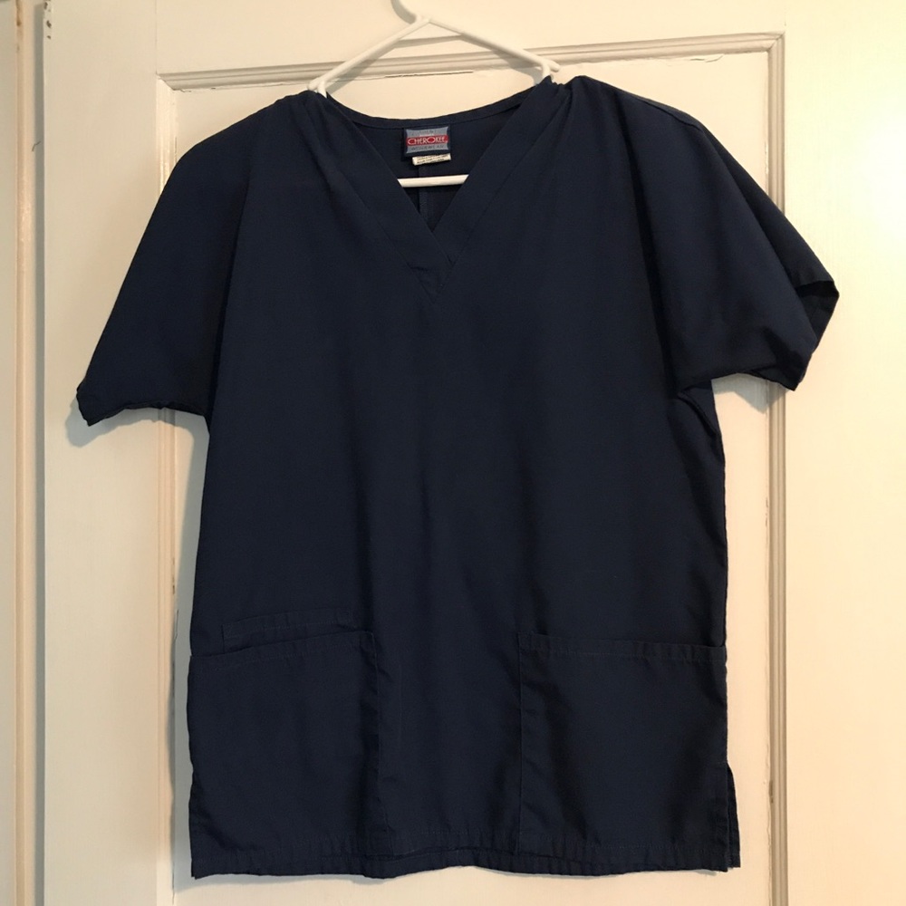 Cherokee scrub top